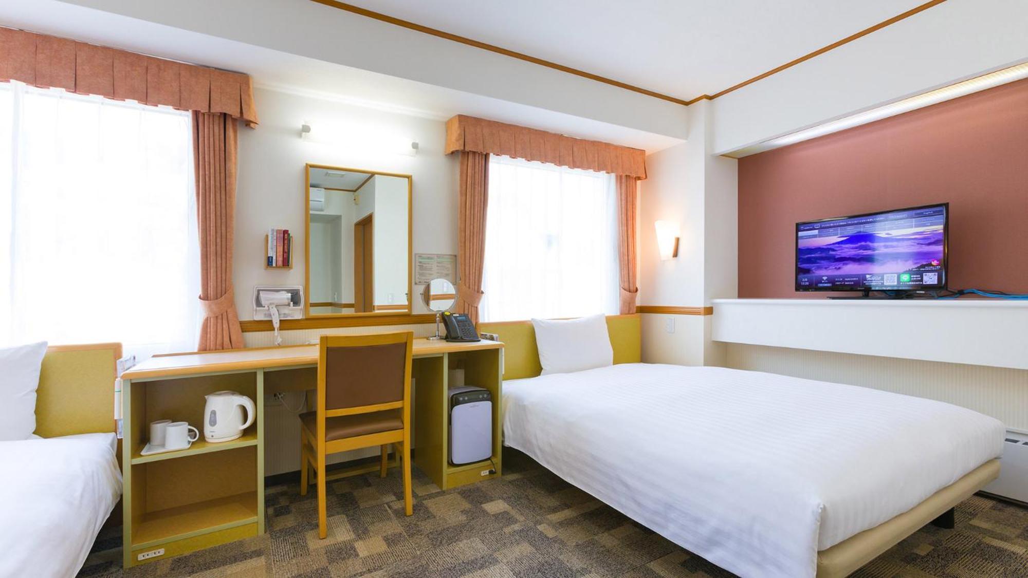 Toyoko Inn Kumamoto Shin-Shigai Zimmer foto